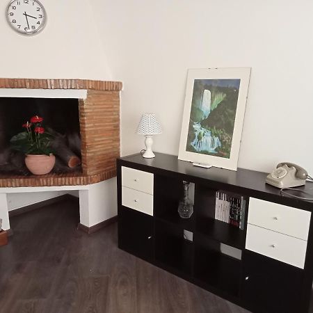 Casa Sofia - Appartamento Con Parcheggio Riservato Terni Exteriér fotografie